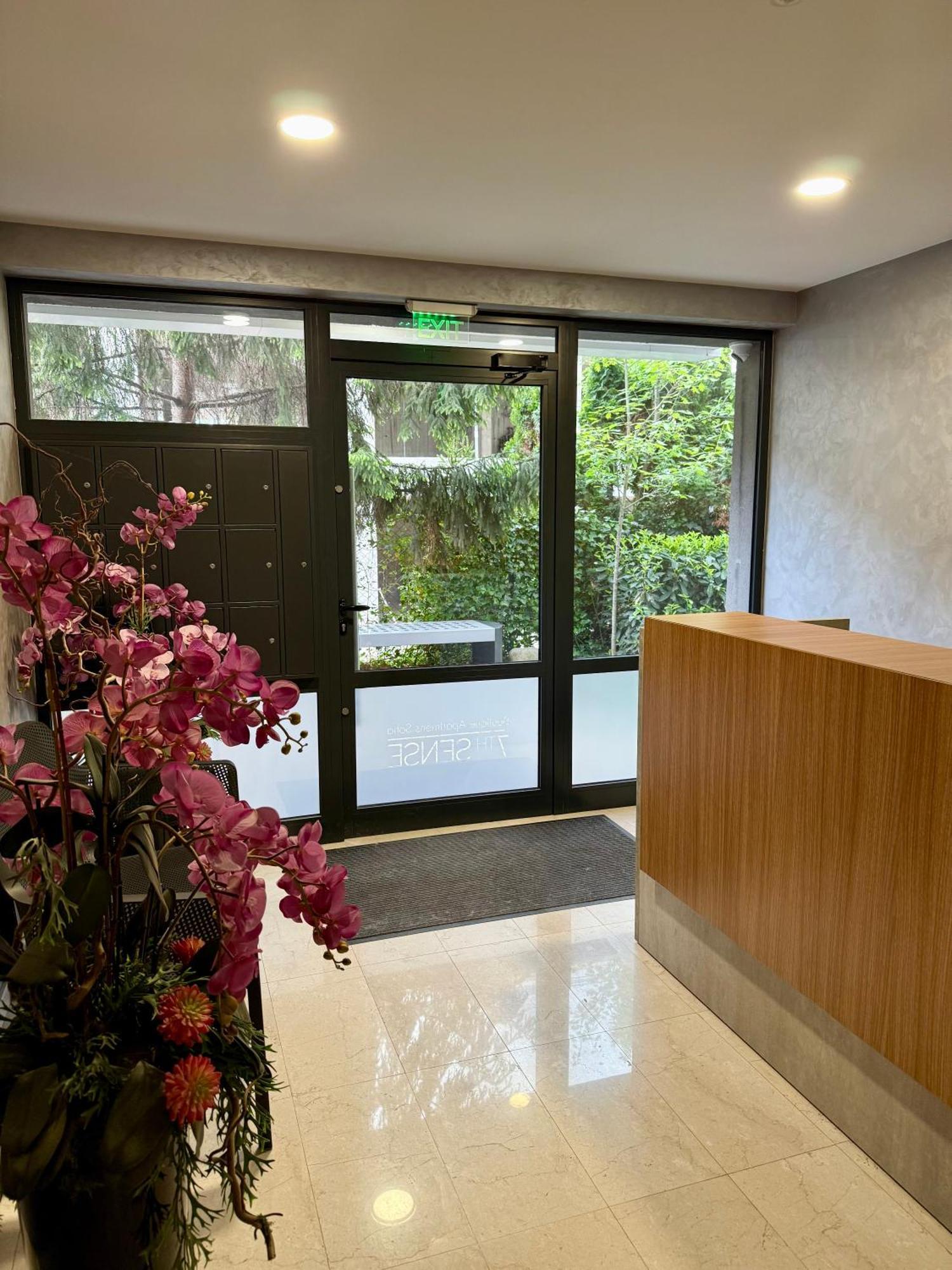 7Th Sense Boutique Apartments Sofia Ngoại thất bức ảnh